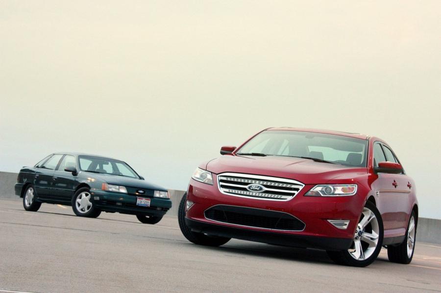 Ford Taurus SHO 2010 года  (фото 49 из 248)